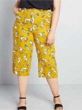 ModCloth Cat Print Linen blend Cropped Pants Plus Sz 26W Mustard Novelty Yellow